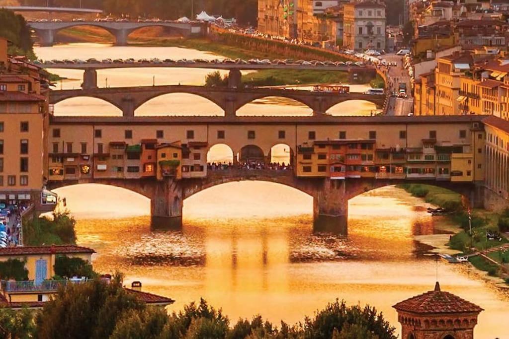 Old Bridge Apartment Florence Exterior photo